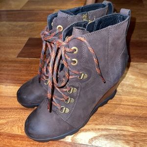 Brown Sorel Wedge Booties